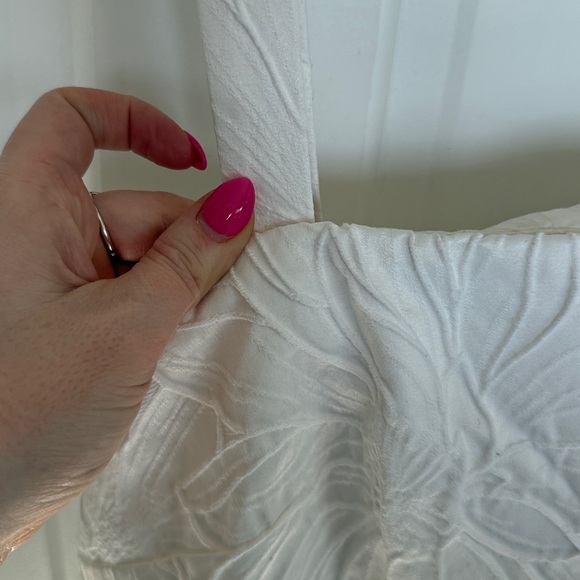 J.Crew Convertible Strap Dress Embossed Floral White Mini Mid Length Sheath - Picture 5 of 9